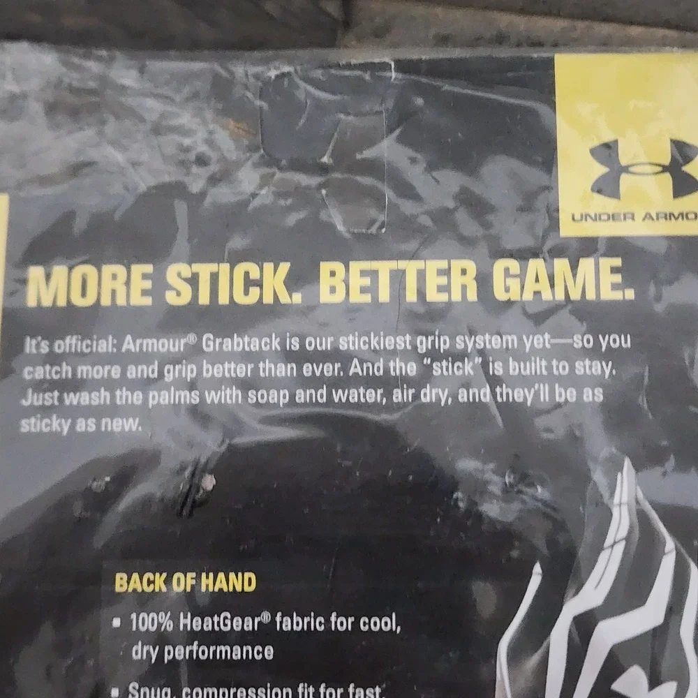 Under Armour UA F3 Football Gloves Mens M Pink Grabtack Palm Skill Player Sticky